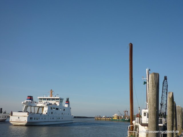 Ferienwohnungen und Ferienhuser in Norddeich  - Hafen Norddeich